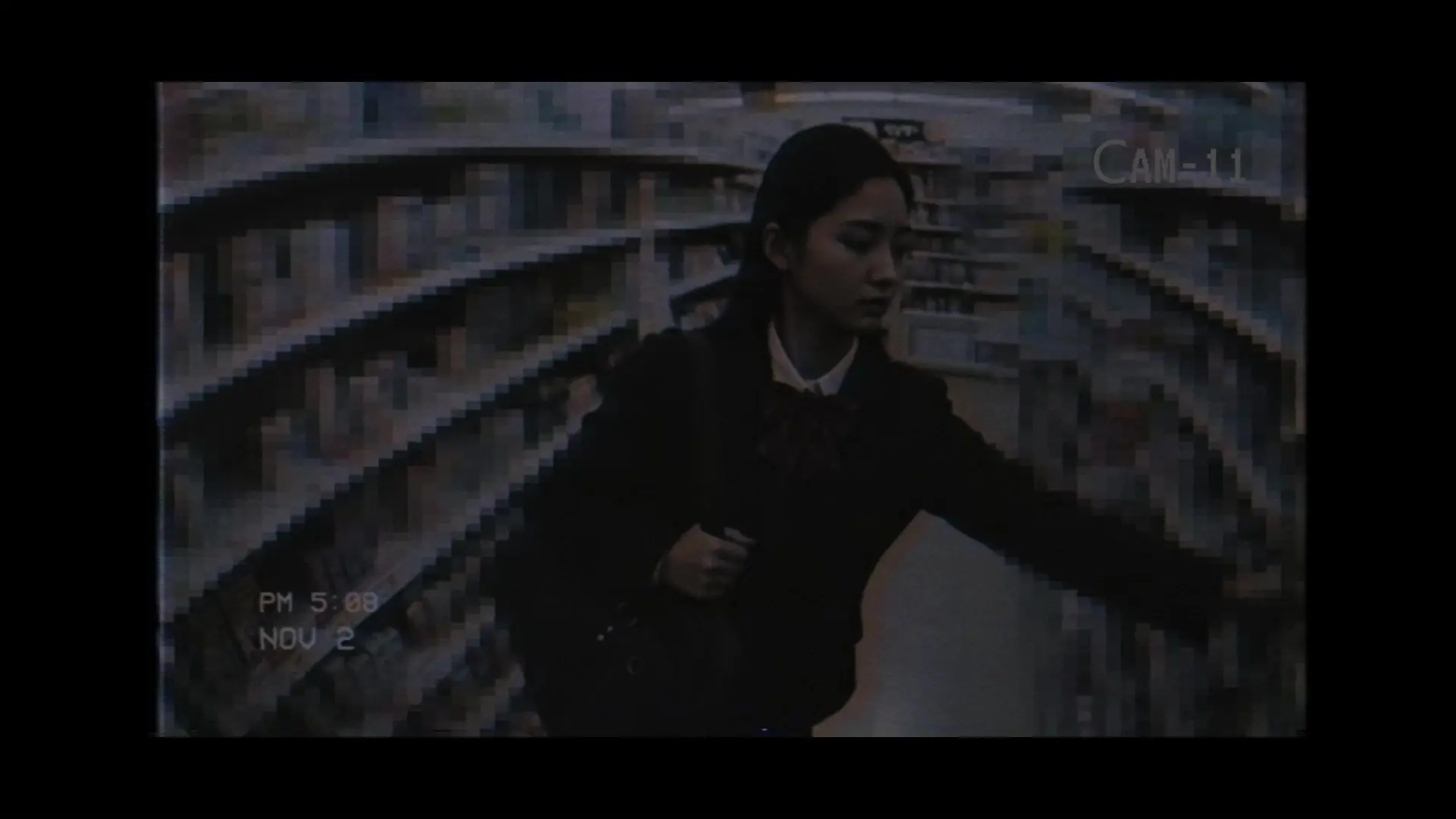 万引き女子校生のお仕置き謝罪動画 13 画像1