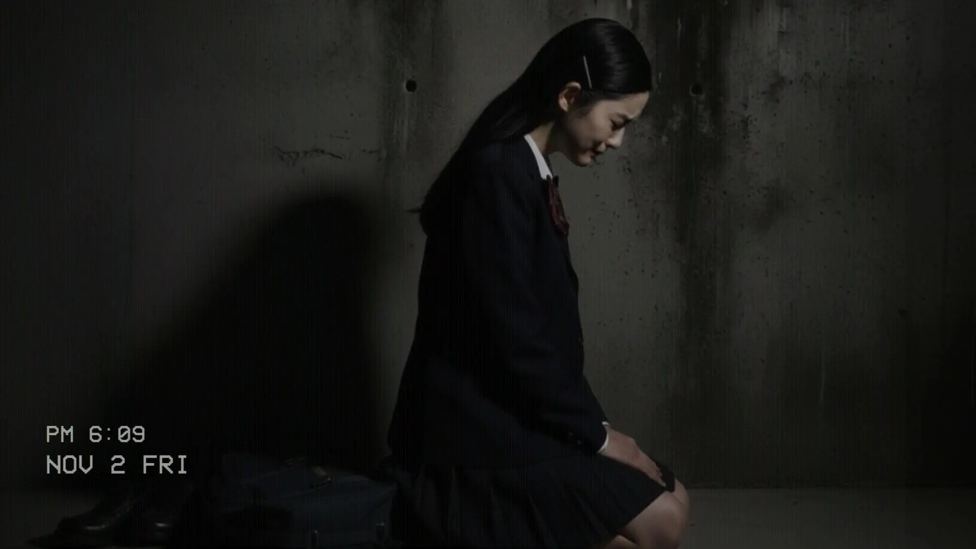 万引き女子校生のお仕置き謝罪動画 13 画像4